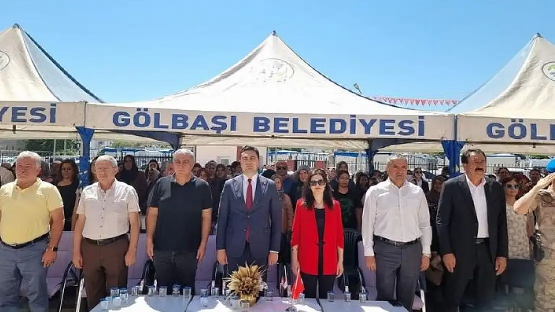 'Gölbaşı Halk Eğitim Merkezi yılsonu sergisi açıldı'