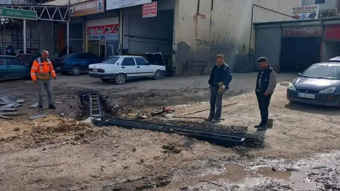 'Gölbaşı Yeni Sanayi Sitesinin altyapı çalışmaları yapılıyor'