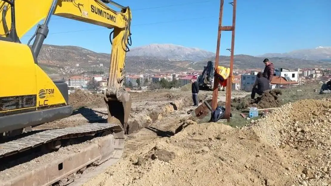 'Gölbaşında altyapı çalışmaları devam ediyor'