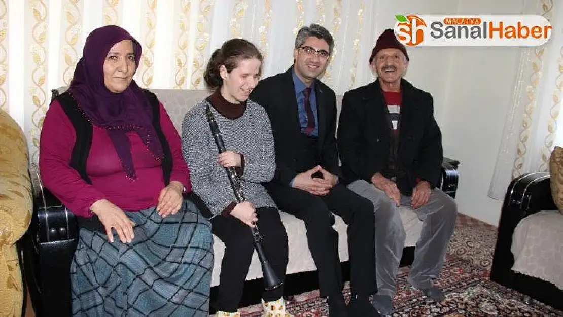 Görme engelli Zeynep'in klarnet sevinci