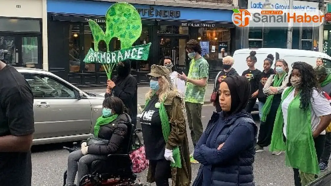 Grenfell Tower'da hayatını kaybedenler anıldı