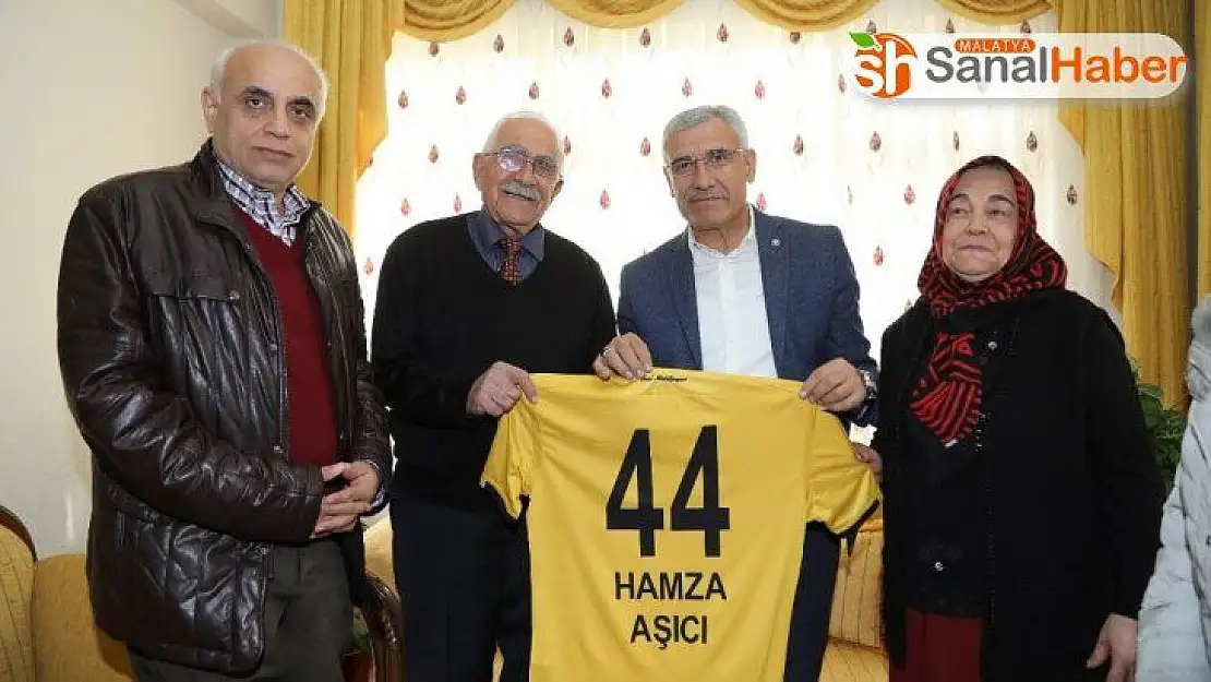 Güder'den, öğretmenine sürpriz ziyaret