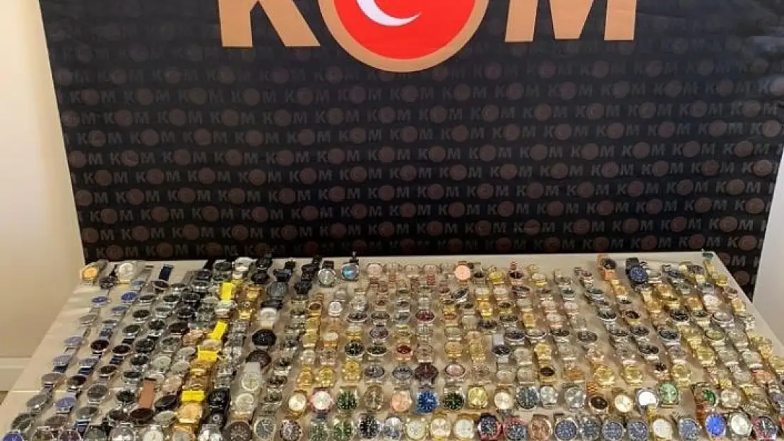 'Gümrük kaçağı saatlere el konuldu'