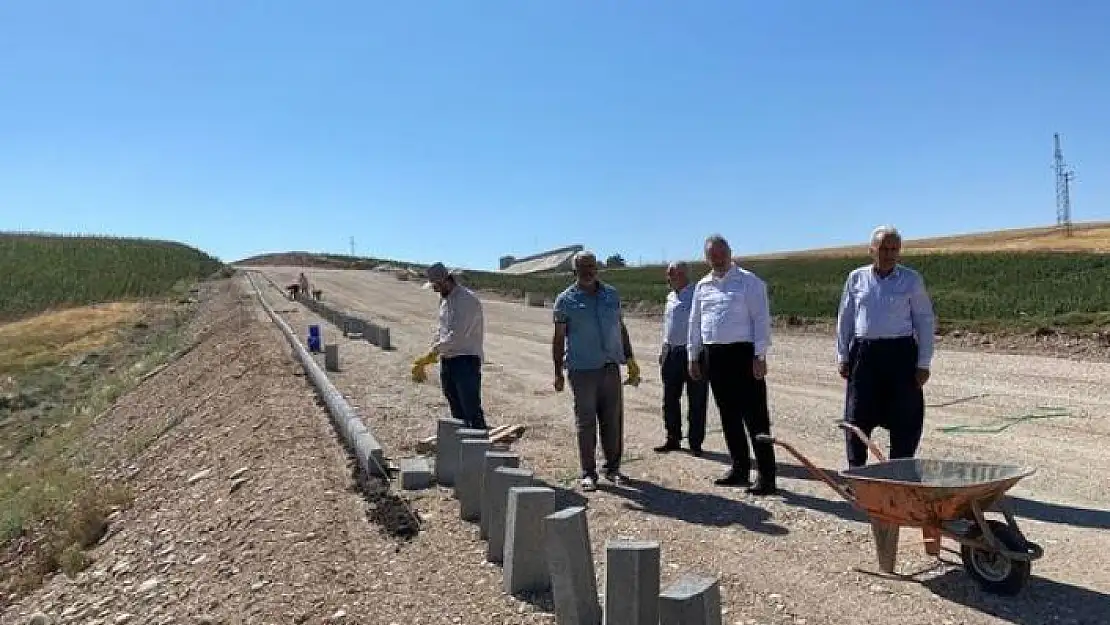 'Güney Batı Çevre Yolu kaldırım çalışmaları devam ediyor'