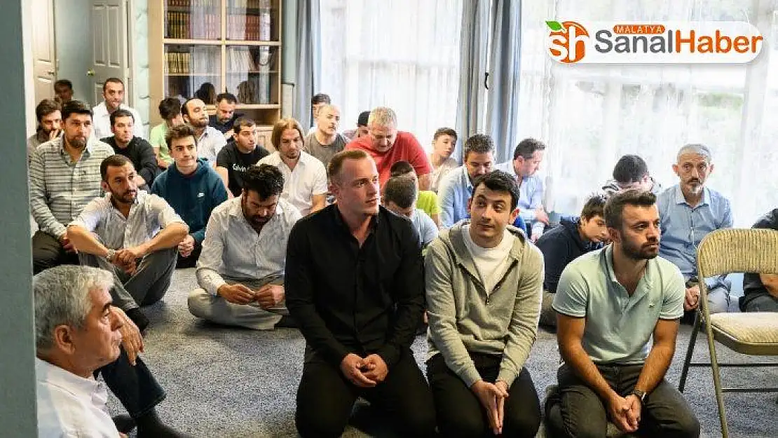 Güney California'da yaşayan Türkler, bayram namazında bir araya geldi