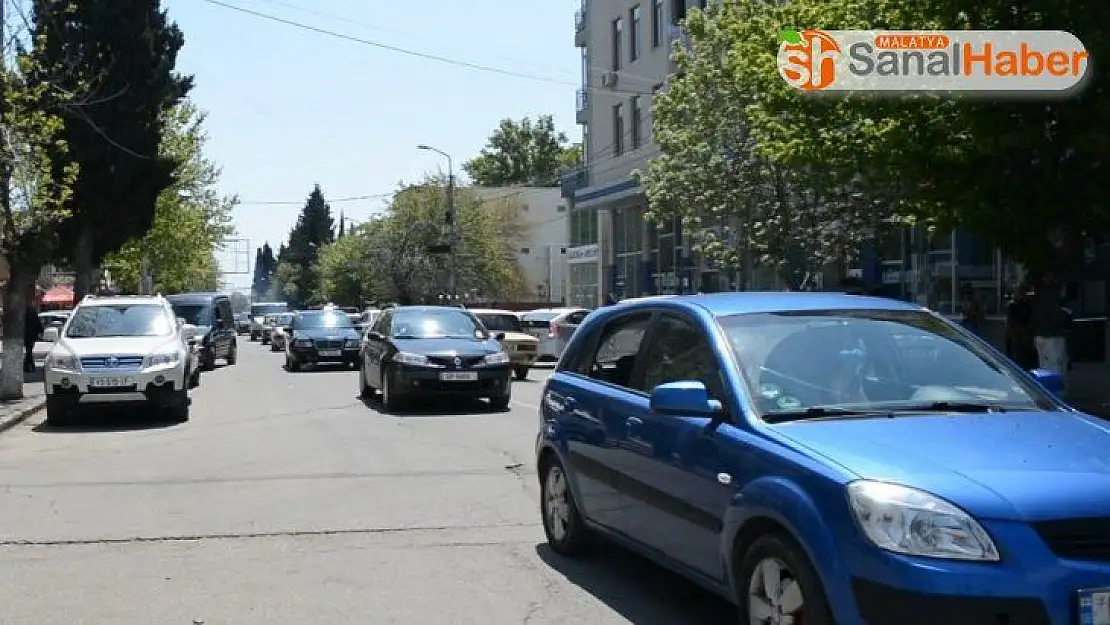 Gürcistan'da hayat normalleşmeye başladı
