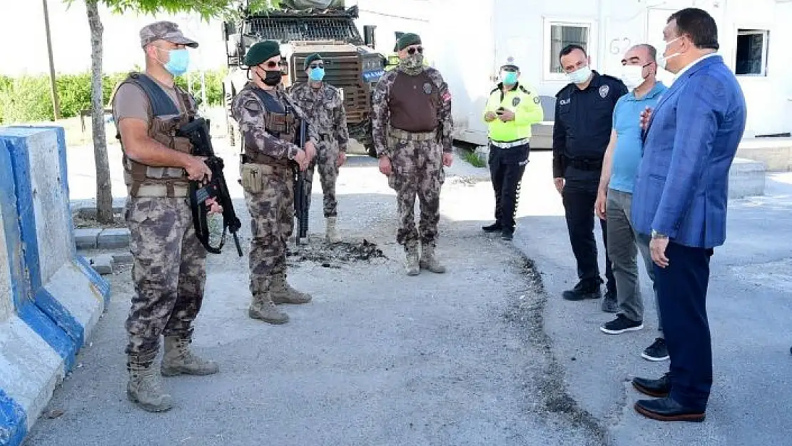 'Gürkan, güvenlik güçleriyle bayramlaştı'