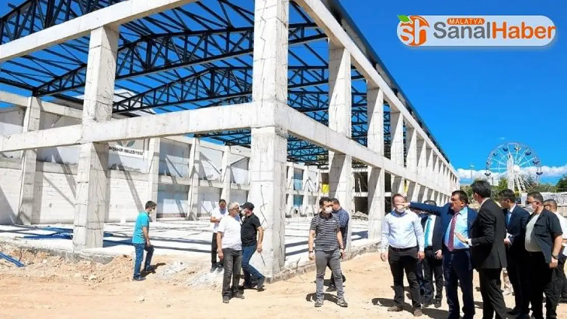 Gürkan, Kongre ve Fuar Merkezinde inşaatında inceleme yaptı