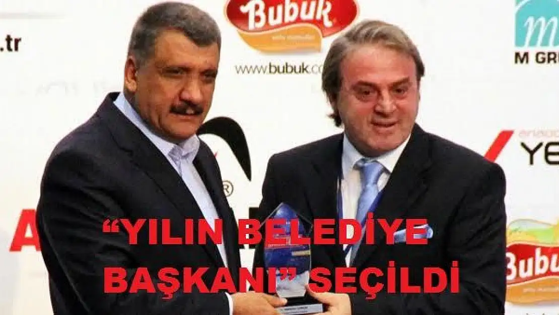 'BAŞKAN GÜRKAN, YILIN BELEDİYE BAŞKANI'' SEÇİLDİ'''