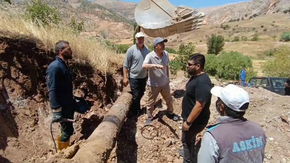 'Gürlevik içme suyu hattı çalışmaları devam ediyor'