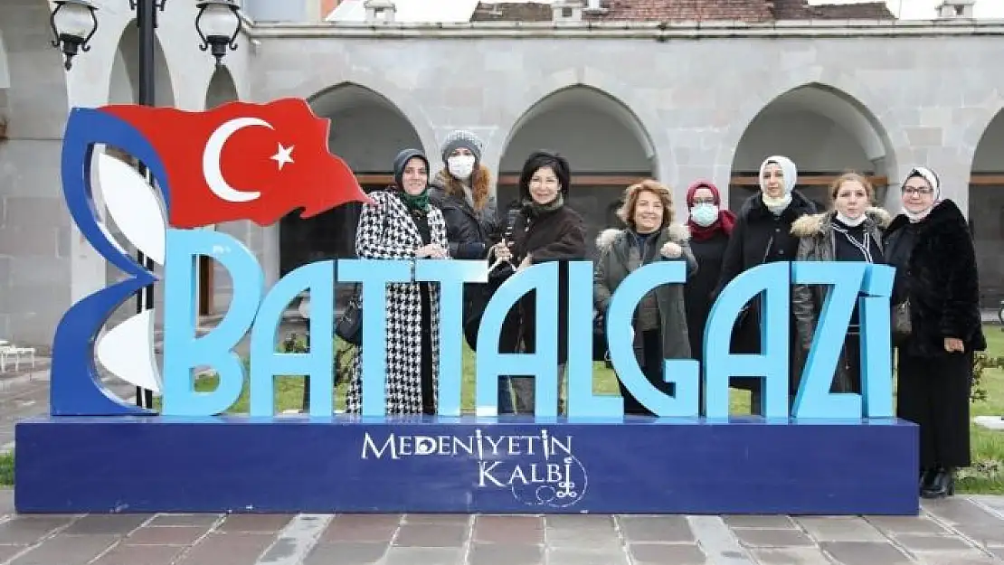 'Gurmeler ve yazarlar Battalgazi´de buluştu'