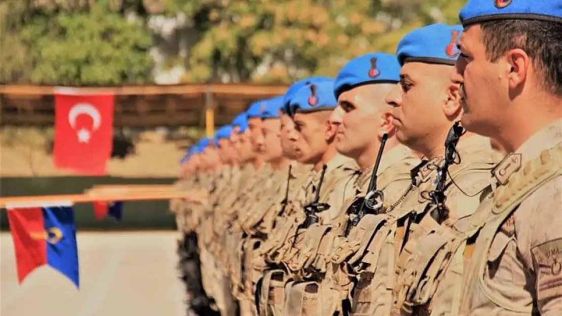 'Gurur ve hüzün bir arada: Komandolar Suriye´ye uğurlandı'