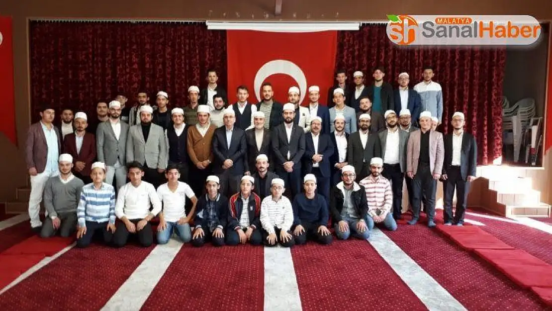 Hafızlık mezunlar toplantısı yapıldı