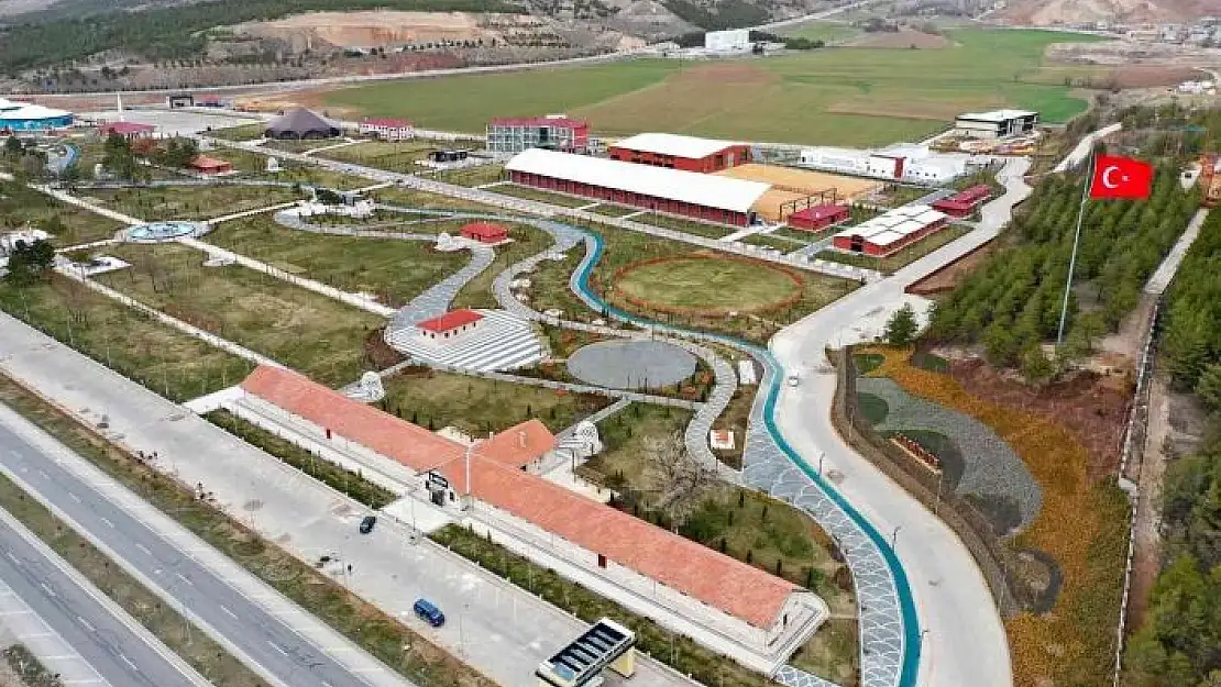 'Hamidiye Kültür Bahçesi 7´den 70´e büyük ilgi görüyor'