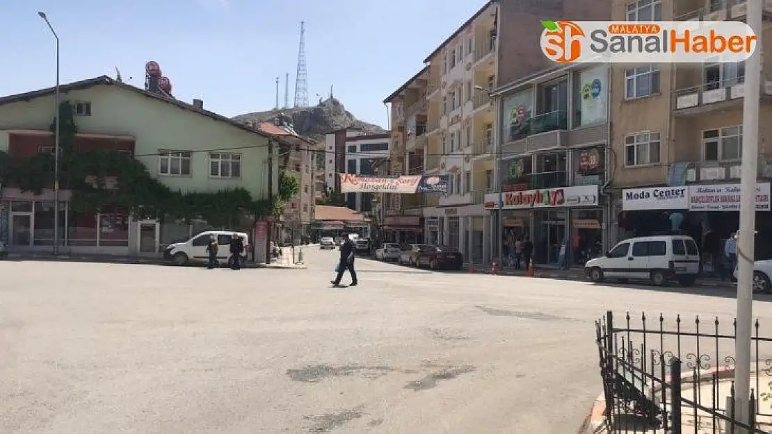 Malatya´da testi pozitif çıkan berberin müşterileri de yakın takipte