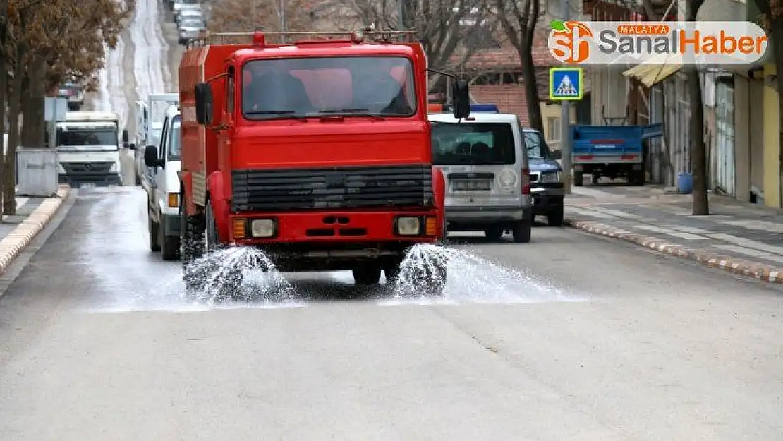 Hekimhan'da toplu temizlik