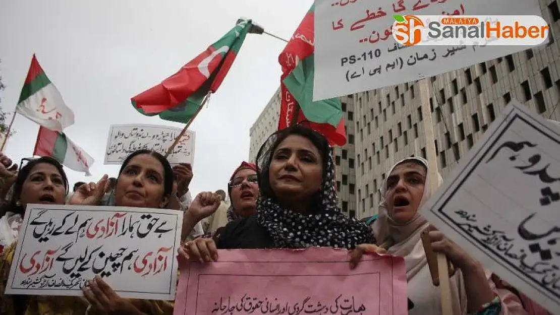 Hindistan'ın Cammu Keşmir kararına Pakistan halkından tepki