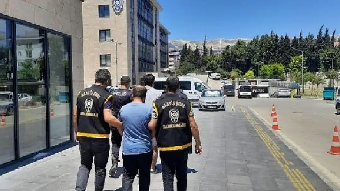 'Hırsızlık suçundan ceza alan 2 şahıs yakalanıp tutuklandı'