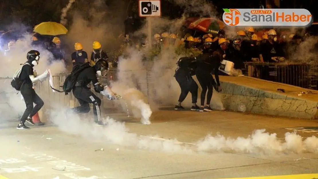 Hong Kong'da protestolar devam ediyor