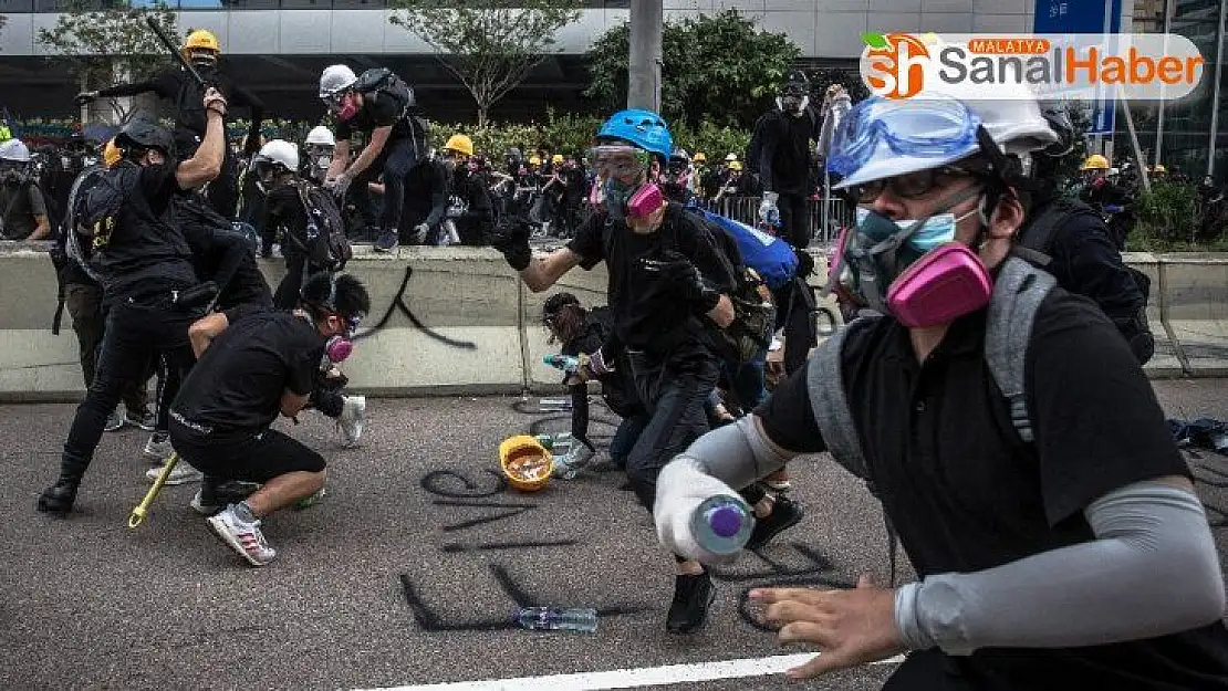 Hong Konglu protestocular: 'Ya istiklal ya ölüm'
