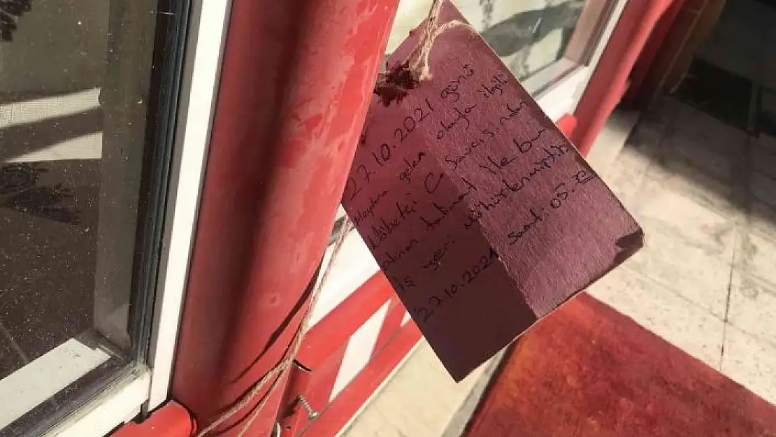 'Husumetlisini çay ocağında silahla vurarak öldürdü'