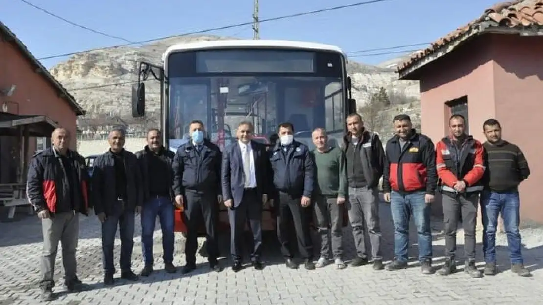 'İBB, Sivas´ın Gürün belediyesine otobüs hediye etti'