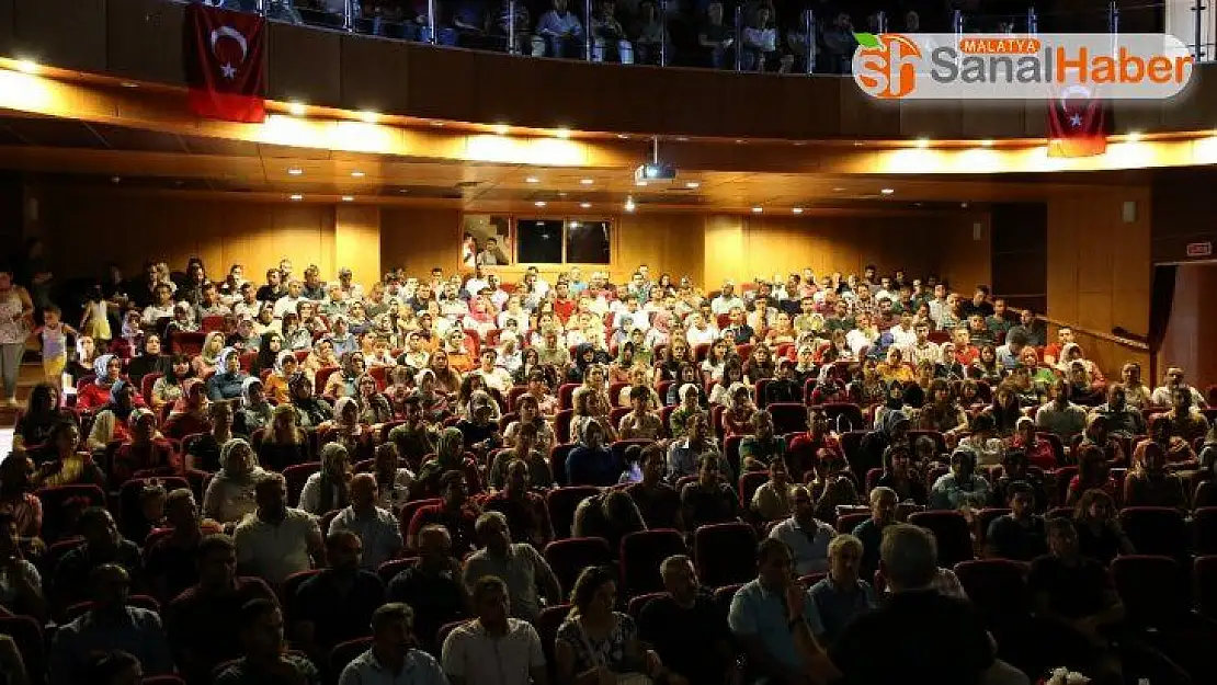 İdareci ve öğretmenlere liderlik eğitimi verildi