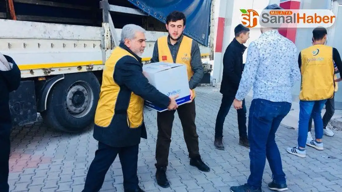 Malatya'dan İdliblilere yardım tırı