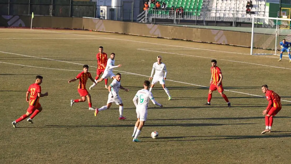 Iğdır FK: 3 - Yeni Malatyaspor: 0