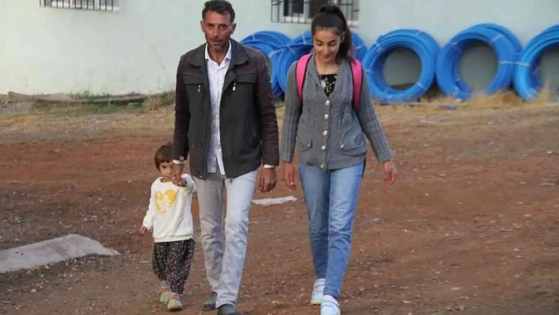 'İHA´nın haberi ses getirdi, Feride okuluna kavuştu'