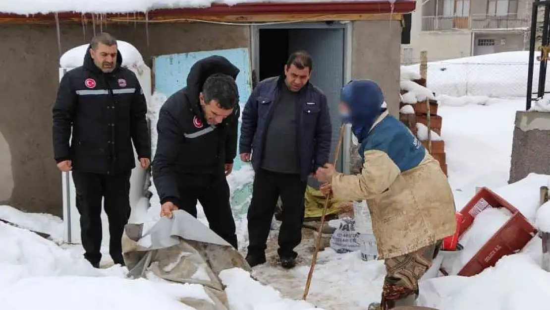 'İl Özel İdaresi ekipleri, yaşlı kadının yardım çağrısına kayıtsız kalmadı'