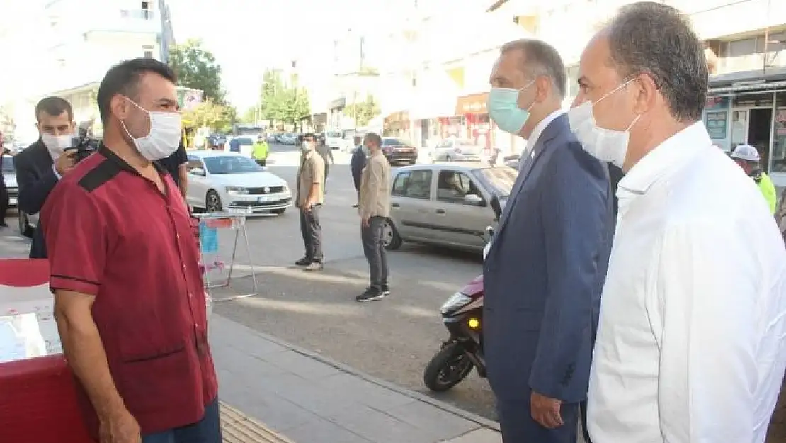 'İl protokolü maske denetimi yaptı'