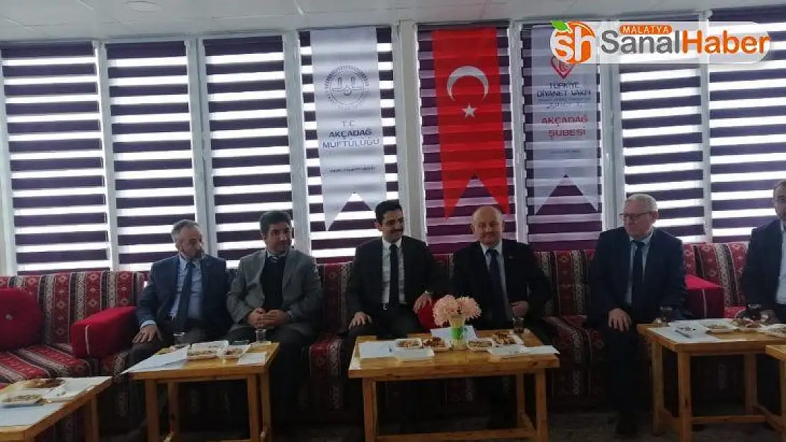 İlçe müftüleri toplantısı Akçadağ'da yapıldı