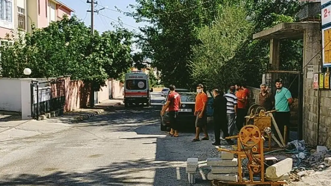 'İnşaat halindeki binadan düşen işçi hayatını kaybetti'