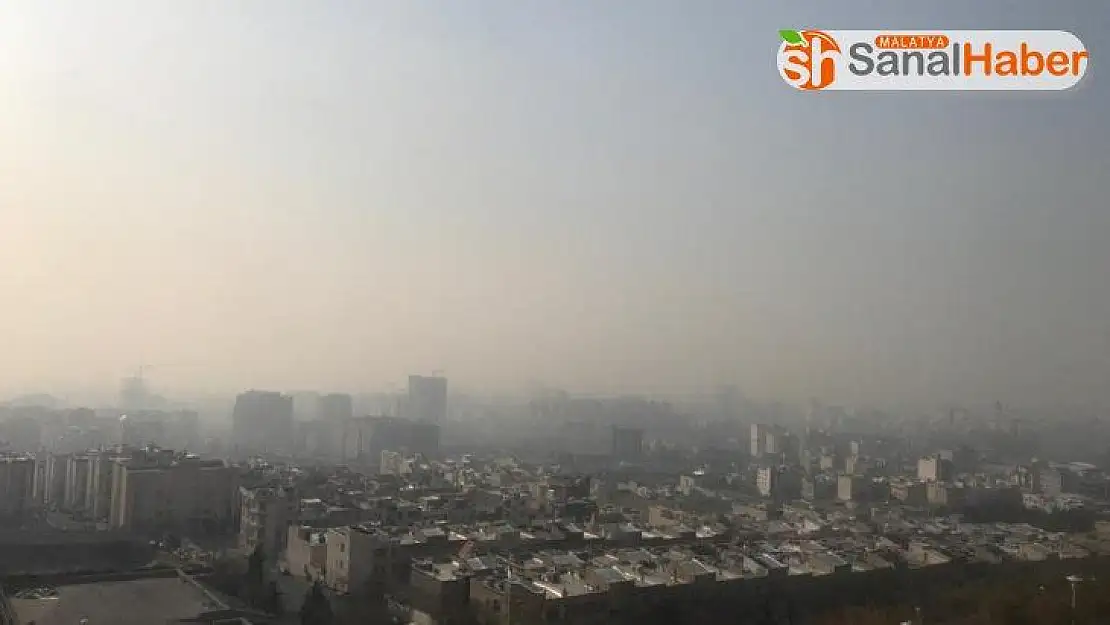 İran'da hava kirliliği rekor seviyede