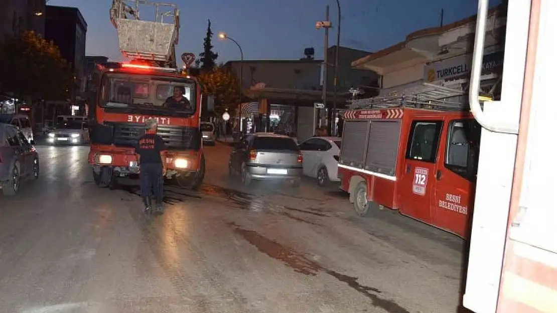 'İş yerinde çıkan yangın korkuttu'