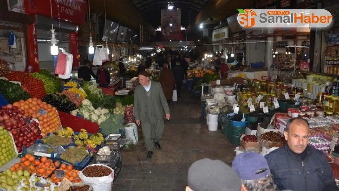 Ispanak üzerindeki kara bulutlar dağılıyor