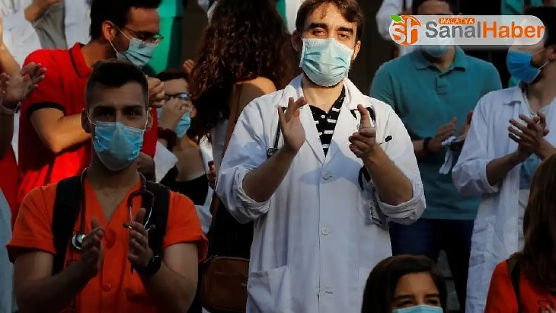İspanya'da sağlık çalışanlarından protesto
