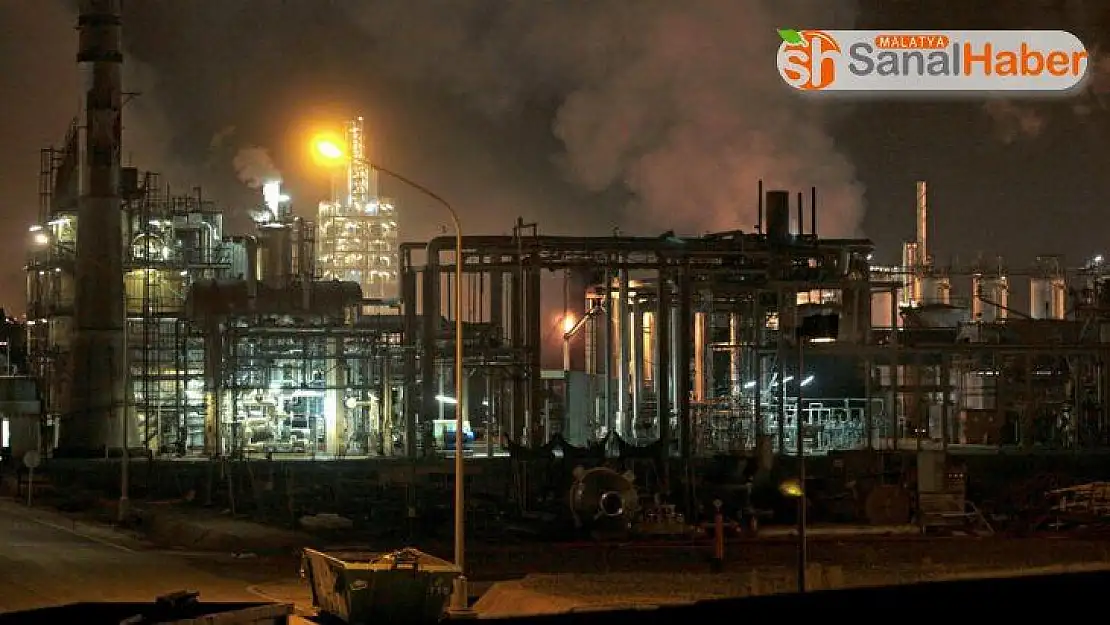 İspanya'daki petrokimya tesisindeki patlamada ölü sayısı 2'ye yükseldi