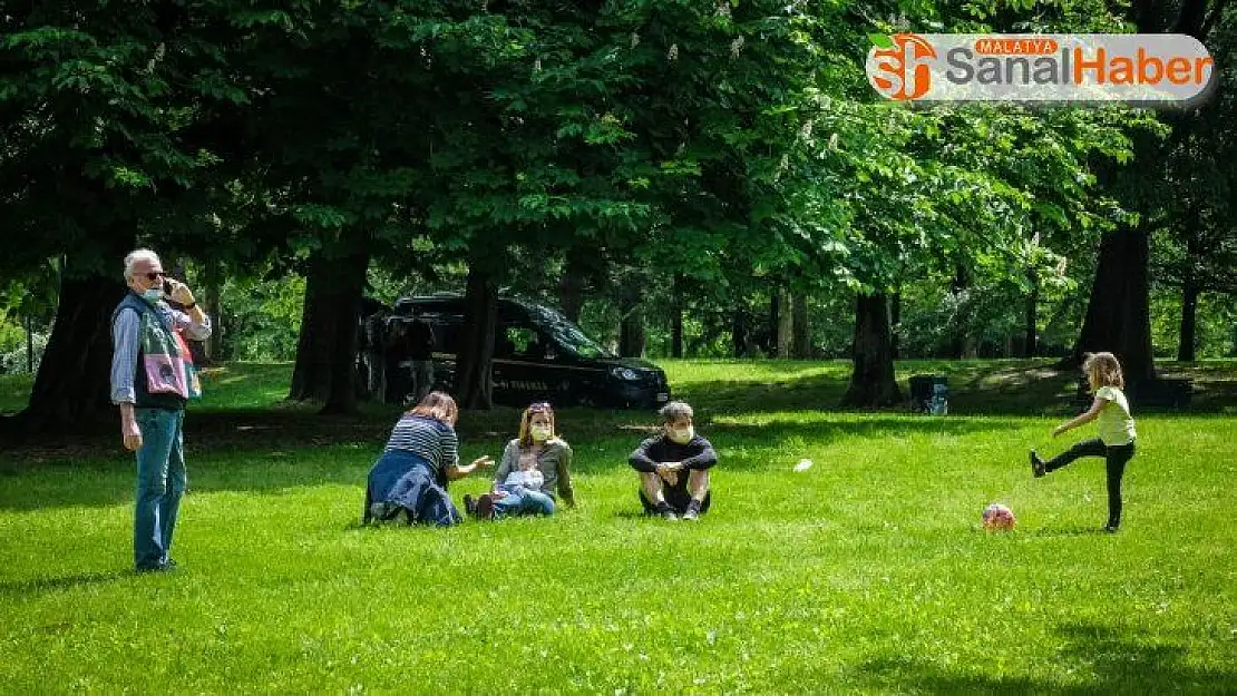 İtalya'da son 24 saatte korona virüsten 369 ölüm