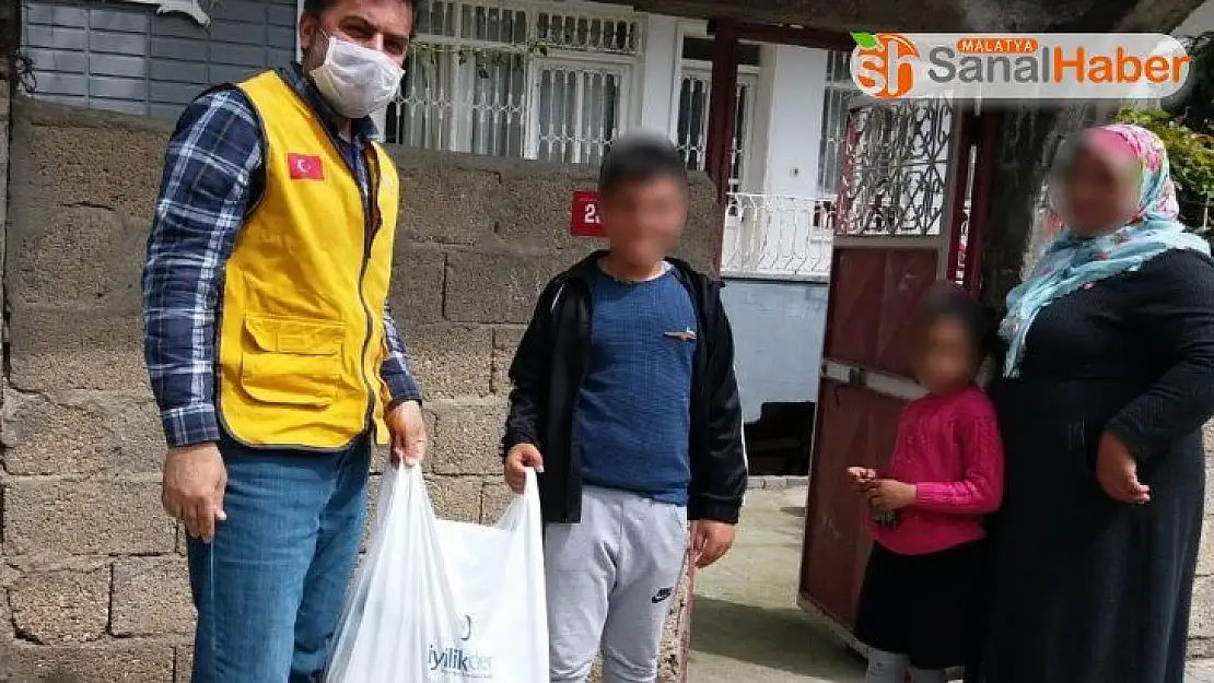 İyilik Derneği ihtiyaç sahibi aileleri unutmadı