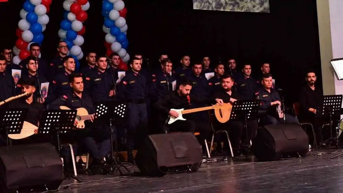 'Jandarma korosu konser verdi'