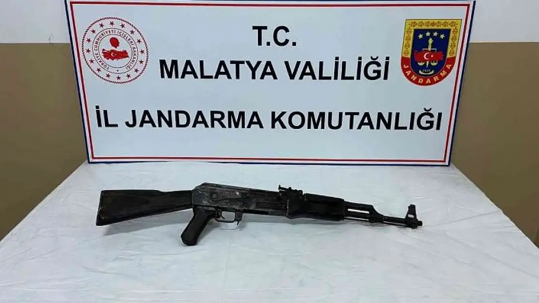 'Jandarma operasyonunda kalaşnikof ele geçirdi'