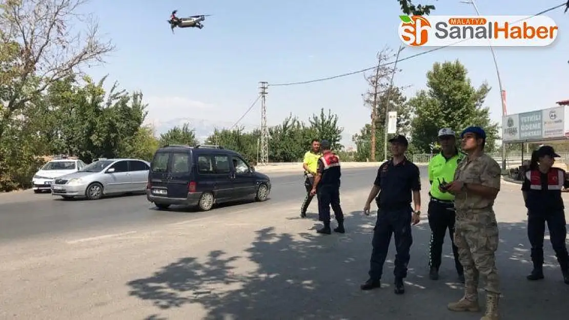 Jandarmadan drone ile trafik denetimi