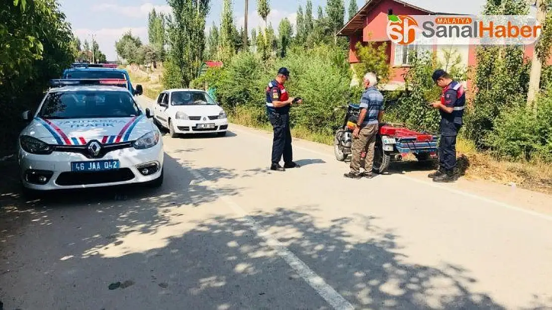 Jandarmadan motosiklet denetimi