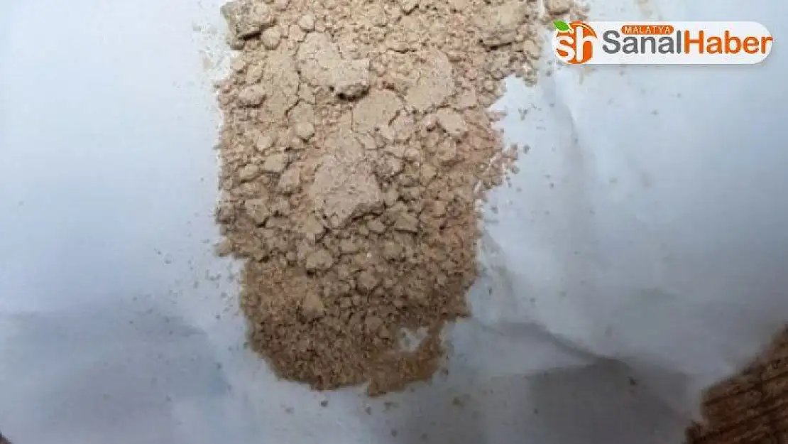 Jandarmanın durdurduğu şahıslardan eroin çıktı