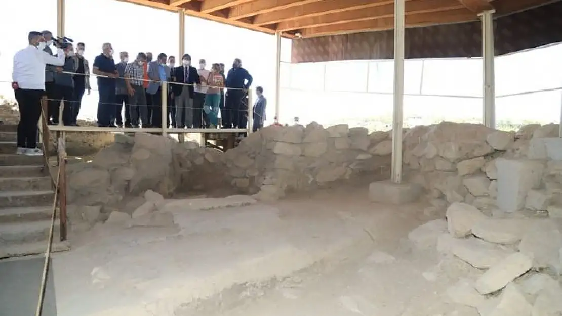 'Japonya Büyükelçis Miyajima, Arslantepe Açık Hava Müzesi´ne hayran kaldı'