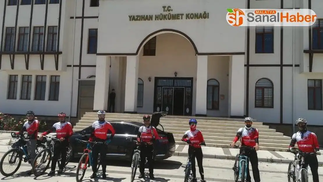 Kadın Kaymakam, sporcularla birlikte pedal çevirdi