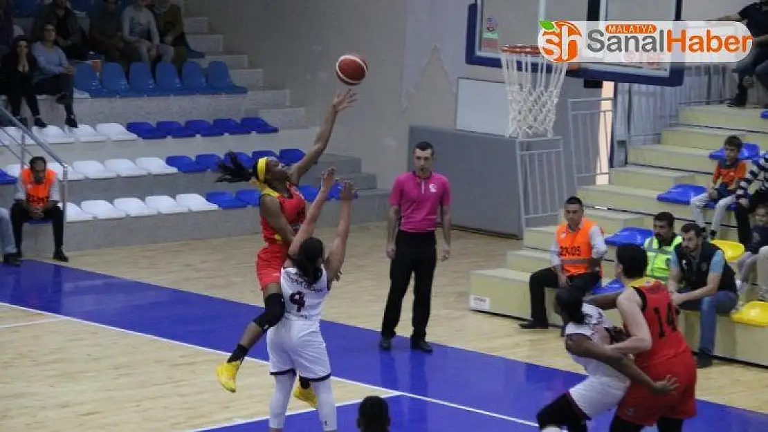 Kadınlar Basketbol Süper Ligi: Elazığ İl Özel İdare: 83 - Kayseri Basketbol: 68