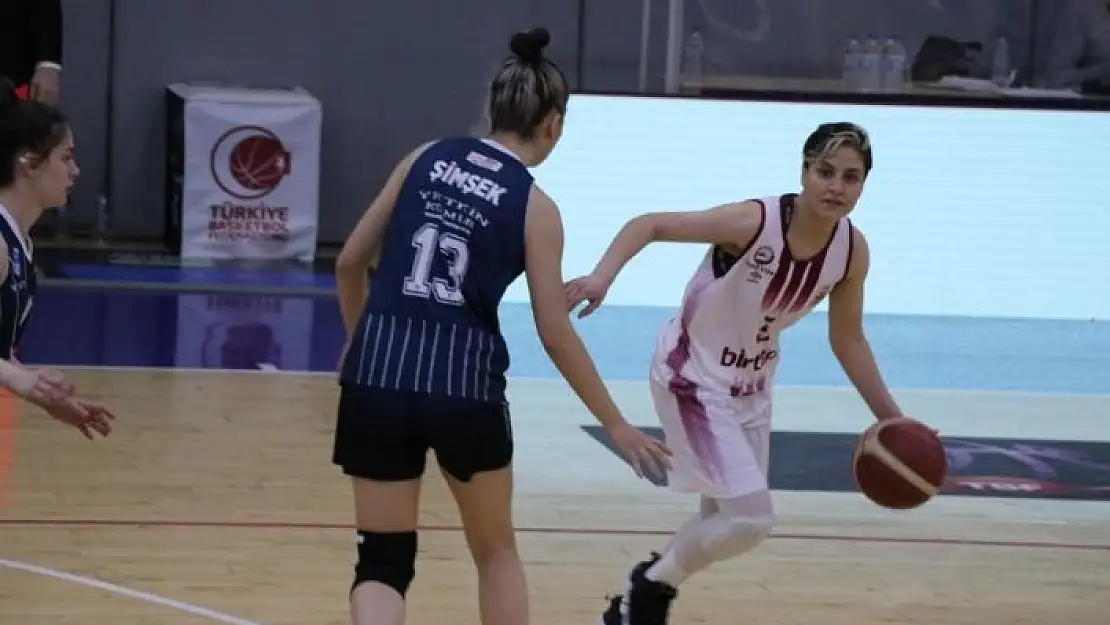 'Kadınlar Basketbol Süper Ligi: Elazığ İl Özel İdare: 83 - Samsun Canik Belediye: 34'